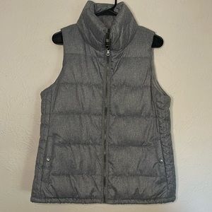 😍Grey Old Navy Puffer Vest